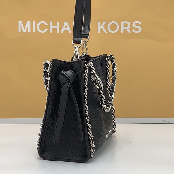 MICHAEL KORS
Mina Small Belted Pebbled Leather Chain Crossbody Bag Black… - Picture 5 of 15